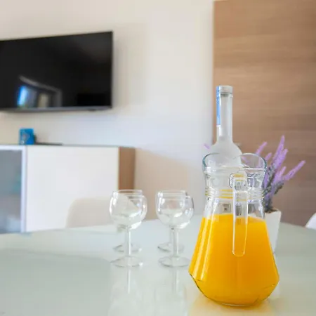 Laura-villa La Dolce Lägenhet *