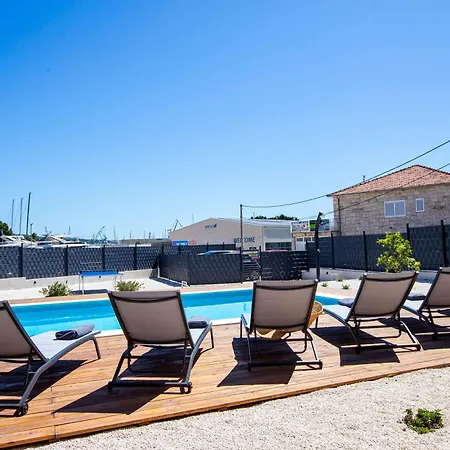 Apartamento Laura-villa La Dolce *