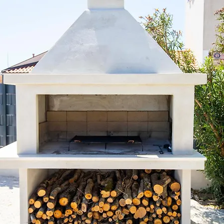 Apartamento Laura-villa La Dolce