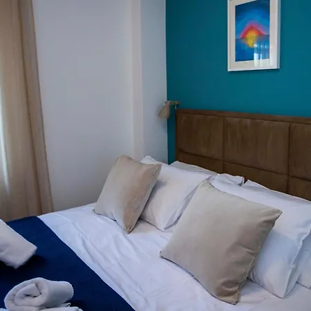 Laura-villa La Dolce *