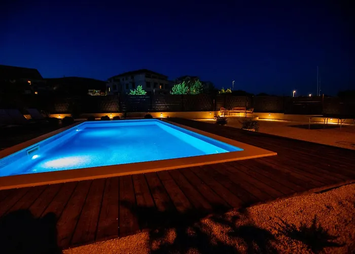 Laura-villa La Dolce Apartamento