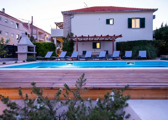 Appartamento Laura-villa La Dolce *