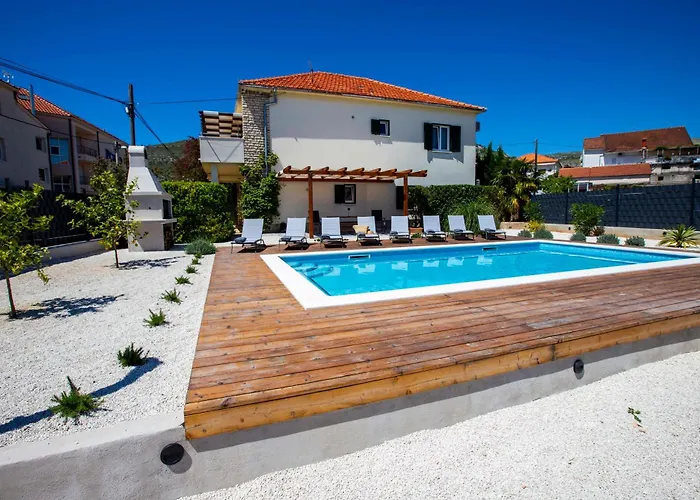 Laura-villa La Dolce * Trogir