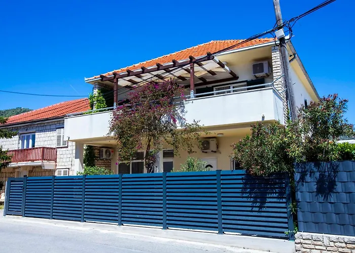Appartement Laura-villa La Dolce *
